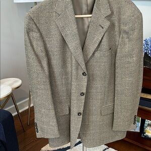 Classic Gray Checkered Men's Blazer